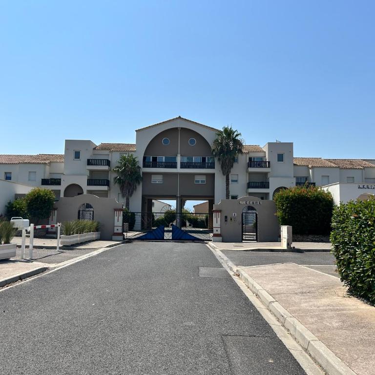 L'ECUME DES VAGUES- Spacieux 3 chambres Familial Tout Confort au Calme, Climatisé et Piscine, tout inclus- parking,fibre, serviettes, draps, ménage - Three-Bedroom Apartment - 23