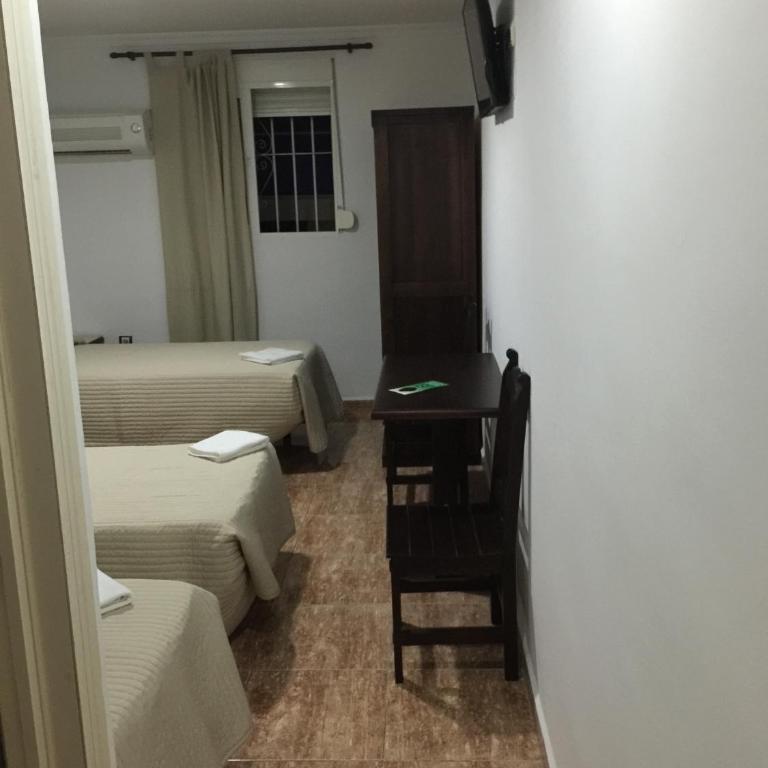 Hotel Manantiales - Habitación Doble con cama supletoria - 1 o 2 camas - 1