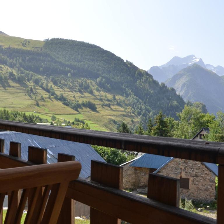 Chalet le Vertical - Chalet5*, sauna, jacuzzi, billard, balnéo, massage, pistes à 150 m - Chalet - 27