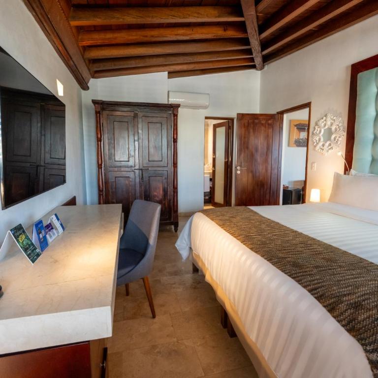 GHL Collection Armería Real Hotel - Superior Double Room - 3