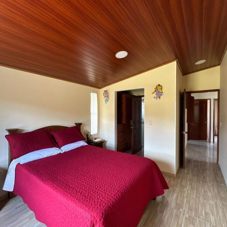 Villa Sanabria entre el campo y rio - Casa de 3 dormitorios - 10