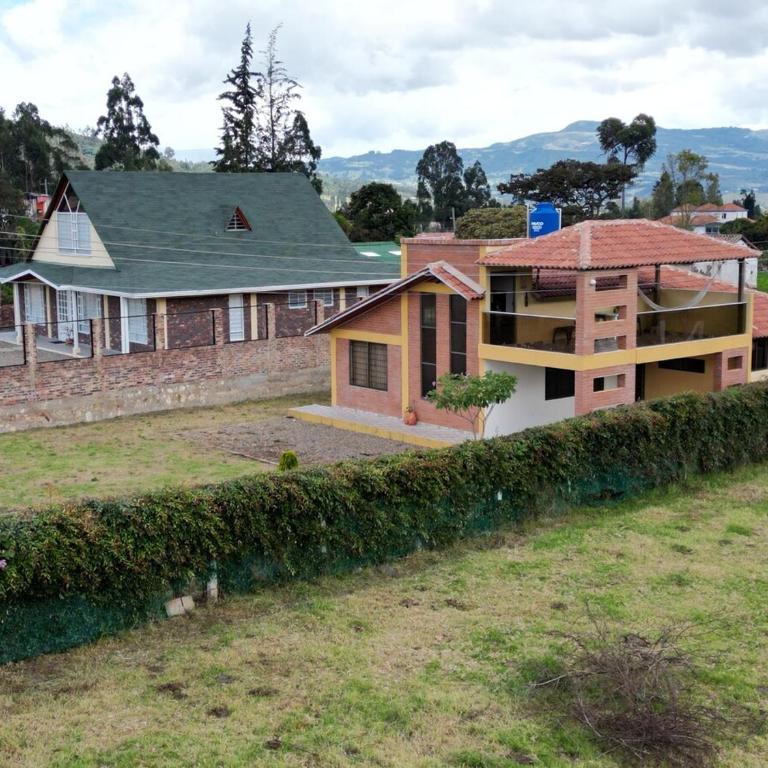 Villa Sanabria entre el campo y rio - Casa de 3 dormitorios - 36