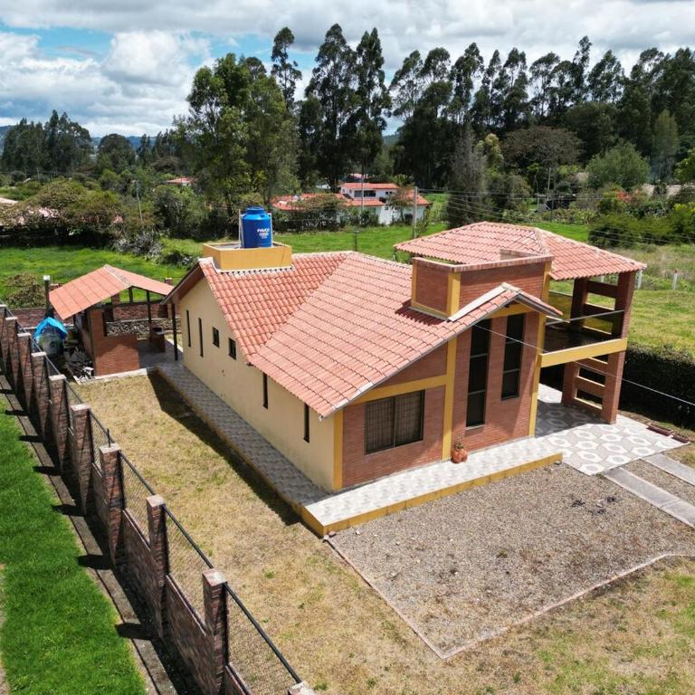 Villa Sanabria entre el campo y rio - Casa de 3 dormitorios - 59