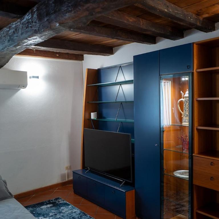 La Rocchetta - in centro storico Parma - Appartamento con 1 Camera da Letto - 15