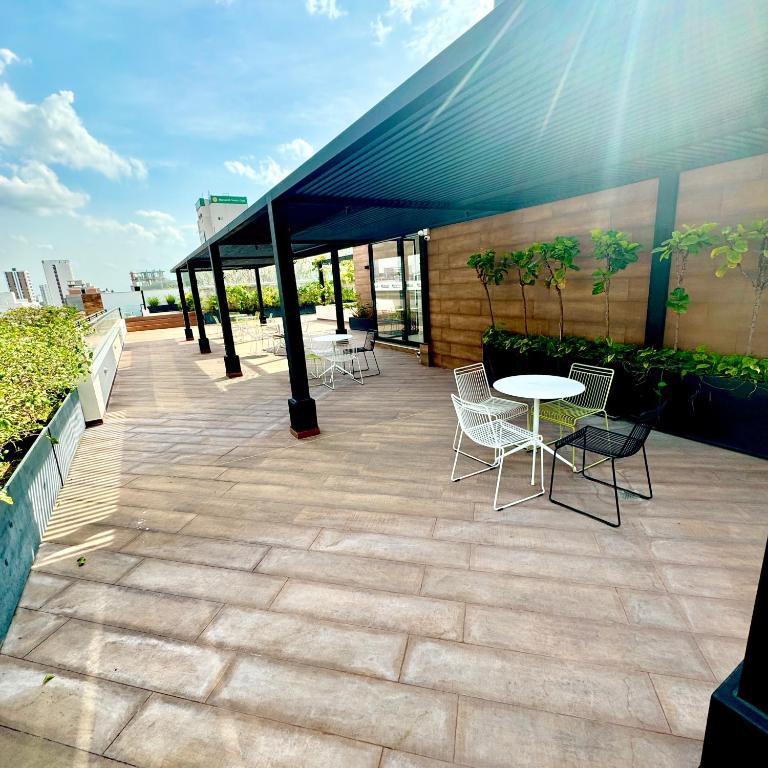 Depto amoblado 2 dormitorios Equipetrol - Two-Bedroom Apartment - 3