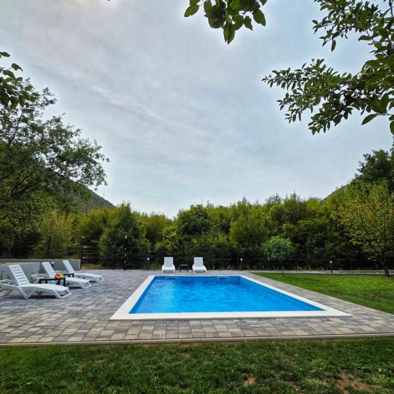 Vacation Home Luke - Two-Bedroom House - 14