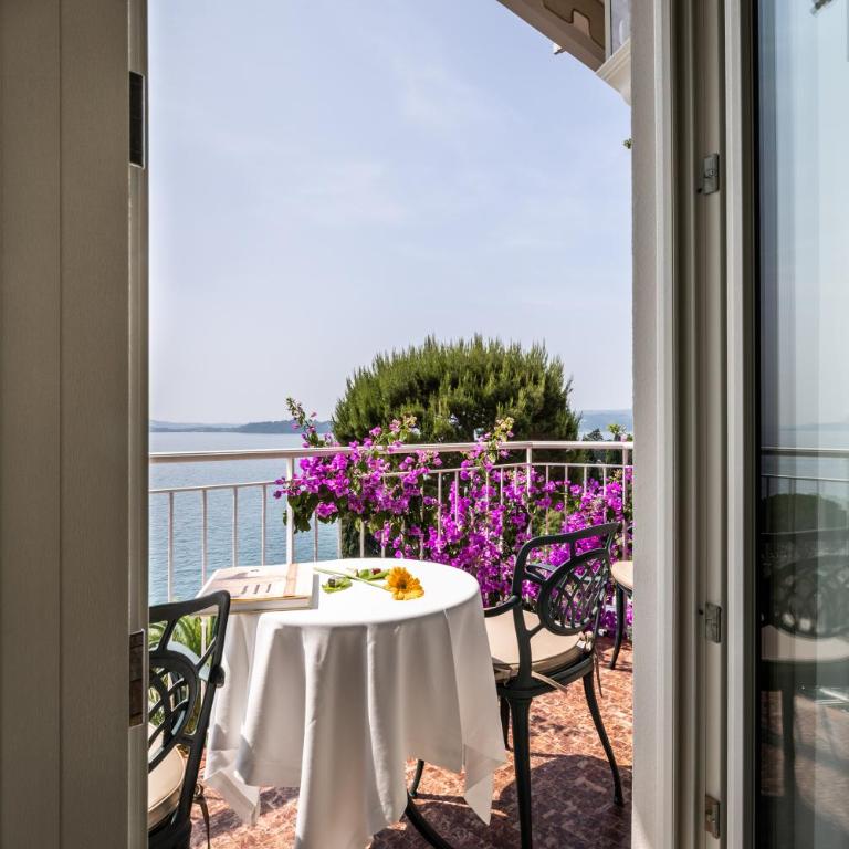 Hotel Villa Florida & Suite Apartments - Suite con Balcone - 8