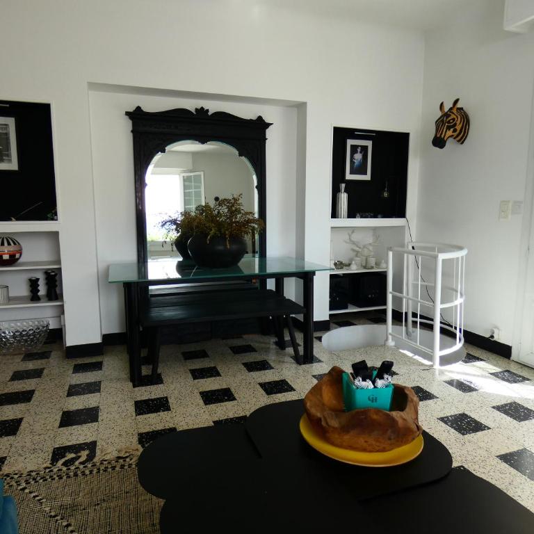 Cannes - LE DOLCE appartement de charme - 3 chambres - piscine - Apartment mit 3 Schlafzimmern und privatem Pool - 6