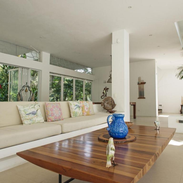 Exclusive house in Villeta - Casa de 4 dormitorios - 4