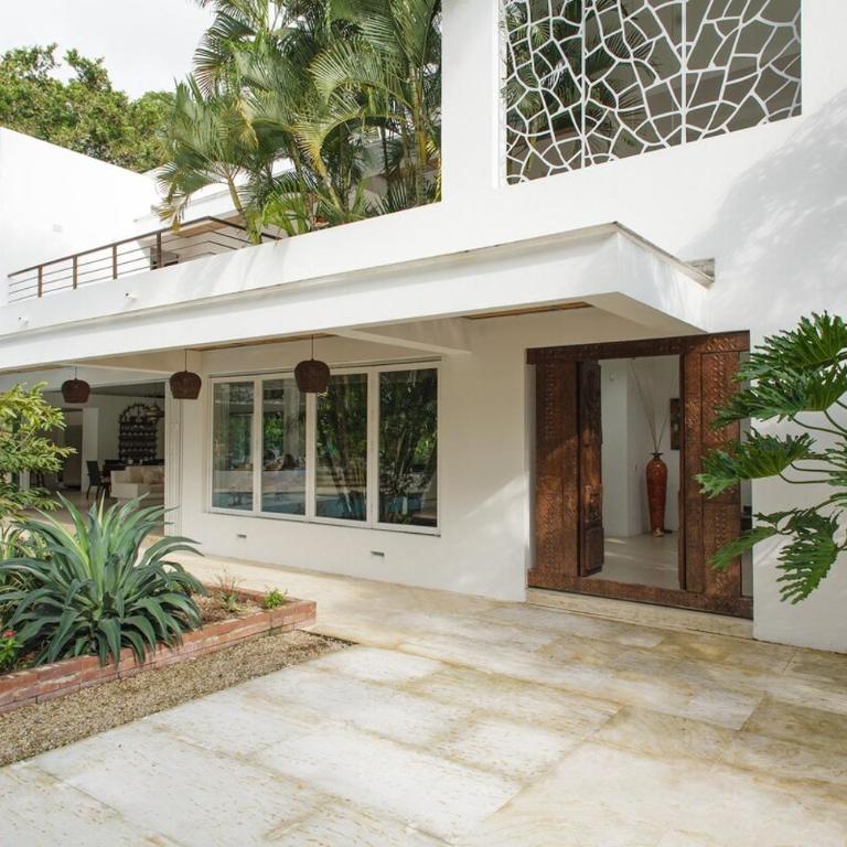 Exclusive house in Villeta - Casa de 4 dormitorios - 20