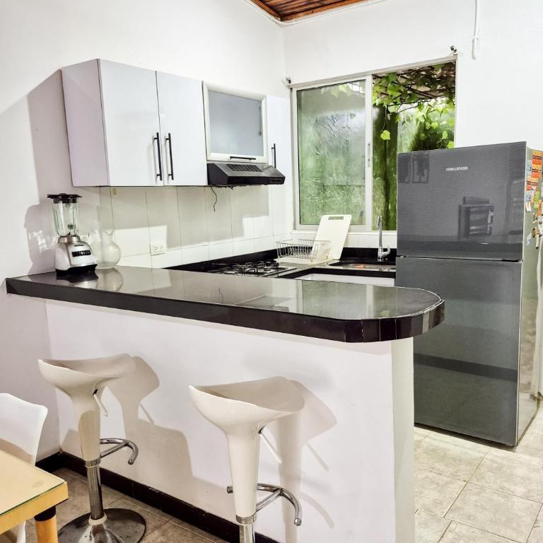 Casa de descanso con Jacuzzi privado - Girardot - Casa de 2 dormitorios - 10