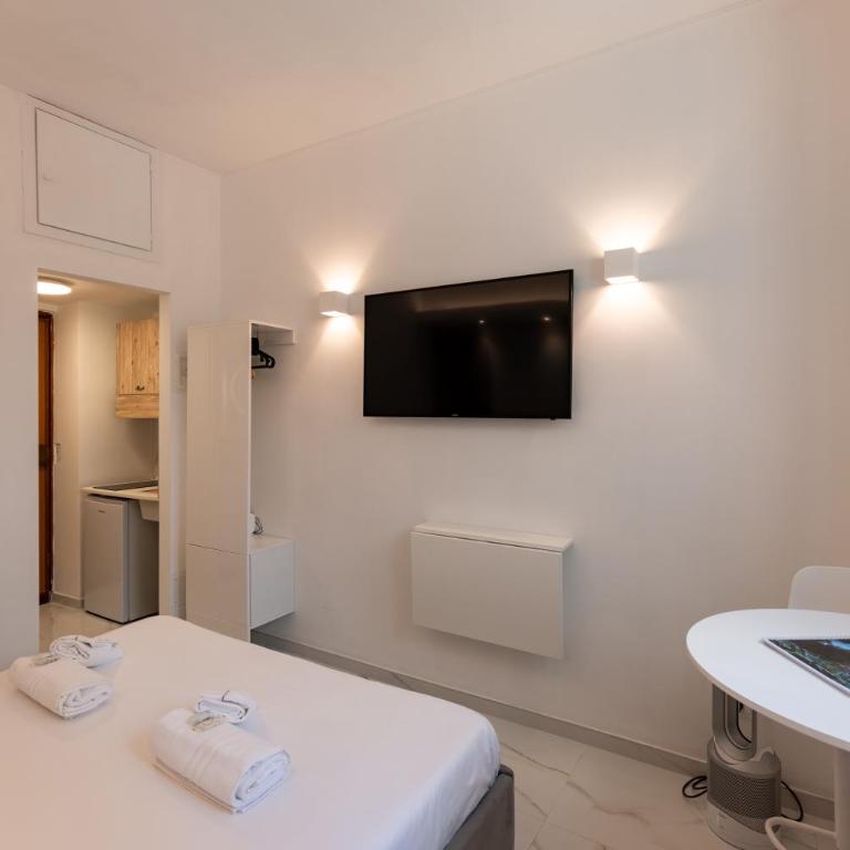 Suite Chiesa Russa Sanremo - One-Bedroom Apartment - 19