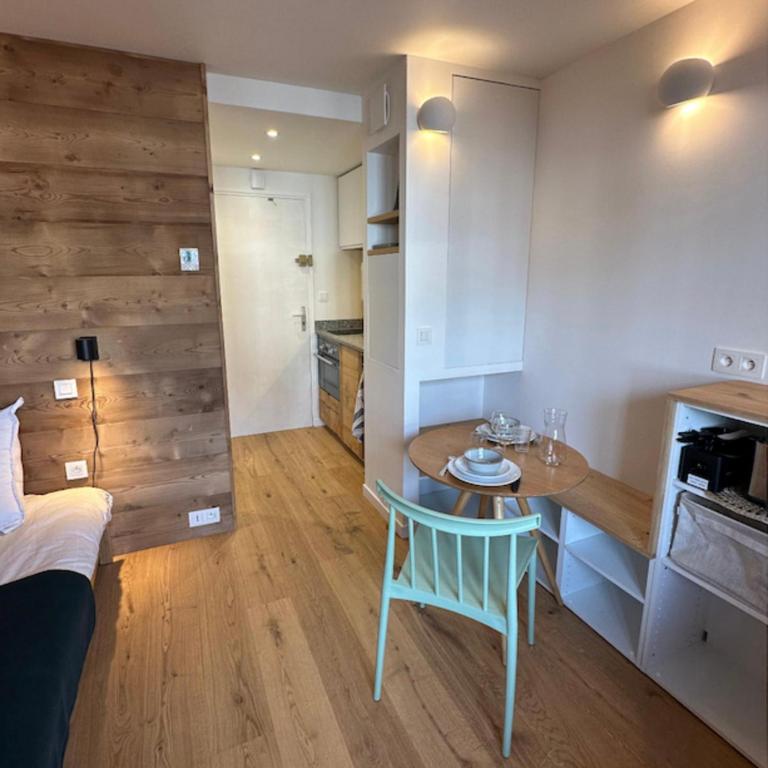 Charming Mont-Blanc View Studio in Chamonix - Studio - 4