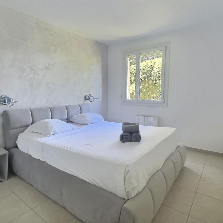 Vista Calanques 6 personnes fibre piscine vu mer - Appartement 2 Chambres - 4