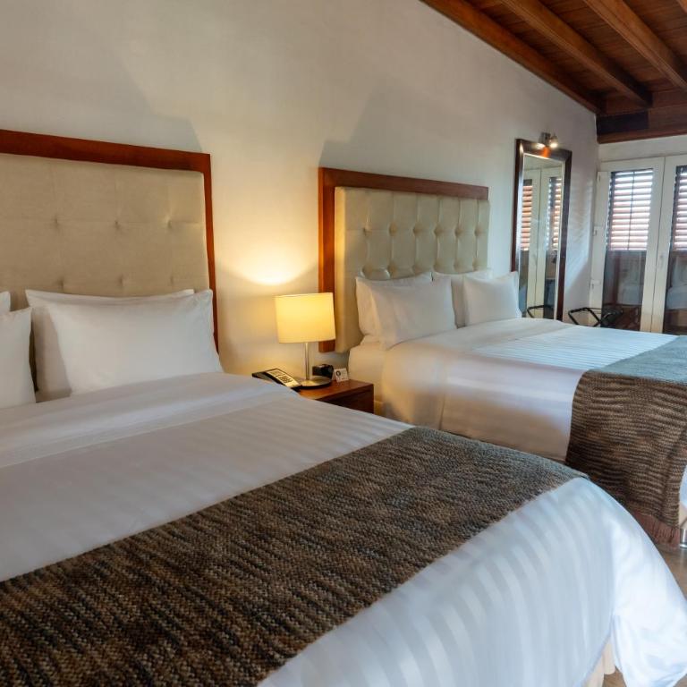 GHL Collection Armería Real Hotel - Superior Quadruple Room - 1