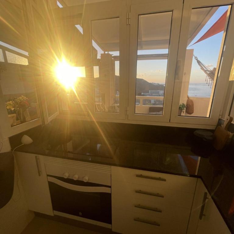 A Cliffside Ocean View Sanctuary for Couples - Apartamento de 1 dormitorio - 9
