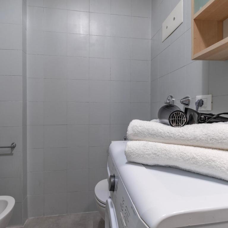 Domus Civico 16 - Appartamento con 1 Camera da Letto - 26