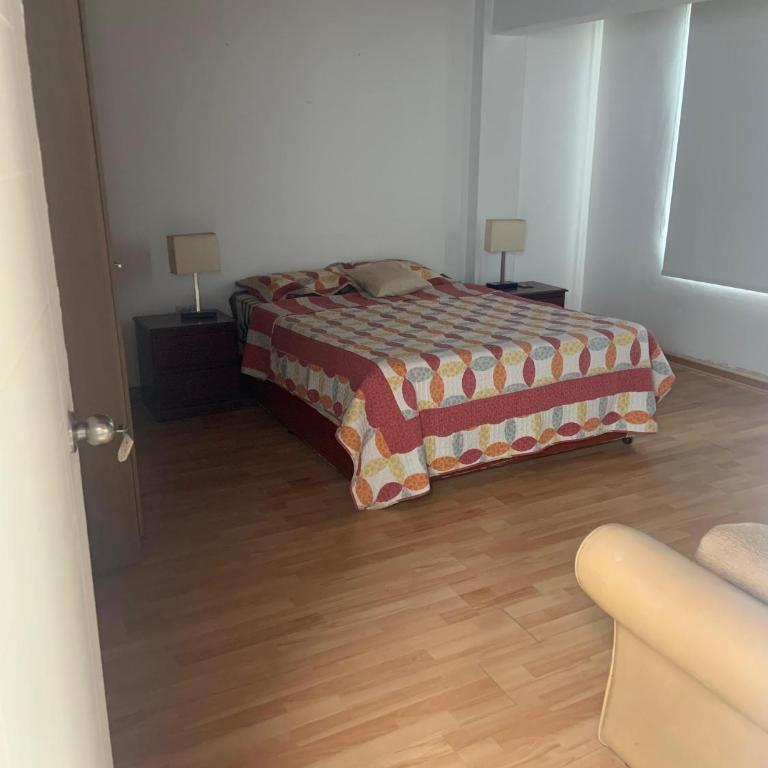 Casa Ruiz Ganoza - Three-Bedroom Deluxe Apartment - 1