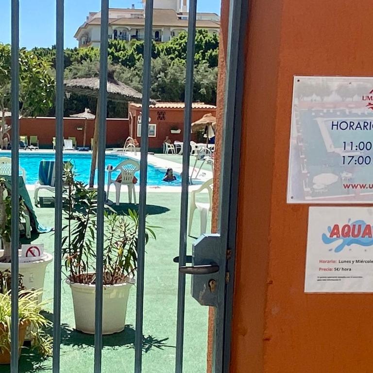 Los Boliches, 3 habitaciones, piscina y chimenea - Apartamento de 3 dormitorios con balcón - 48