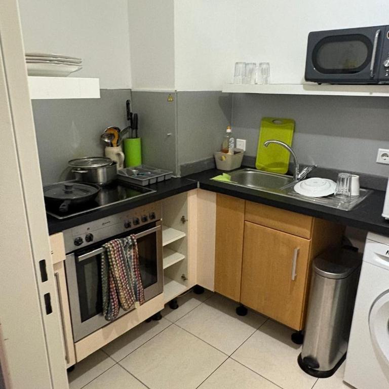 Baynunah Suites Aparthotel - One-Bedroom Apartment - 5