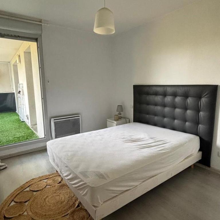 APPARTEMENT T3 EQUIPE IDEAL FAMILLE COMODITES LAC JEUX et TERRAINS A PROXIMITE - Two-Bedroom Apartment - 12