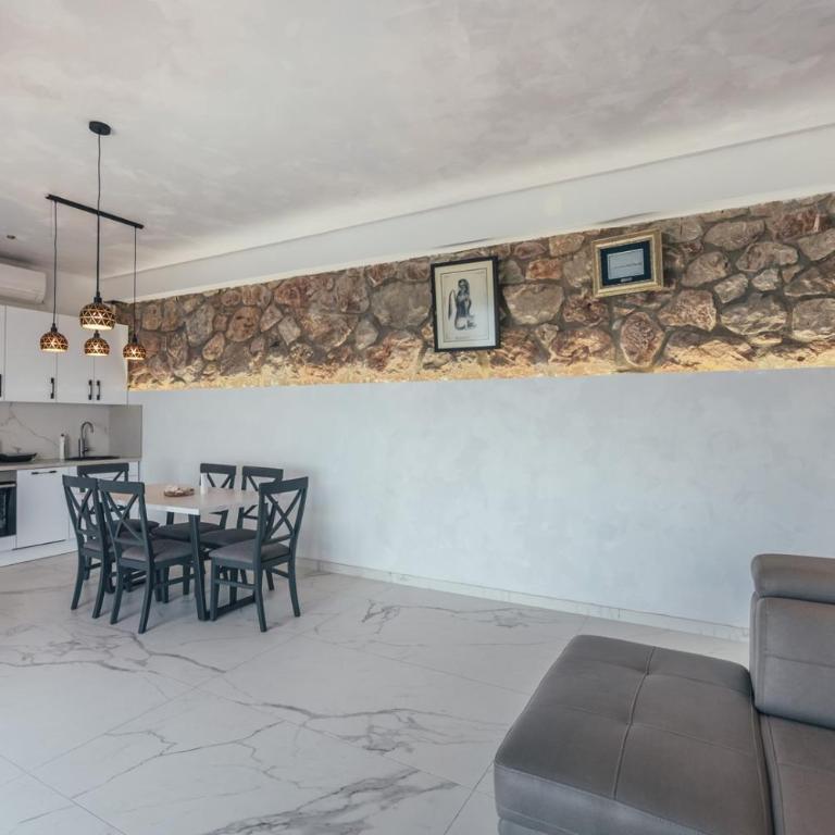 Art Residence Holiday Home - Vila - 43