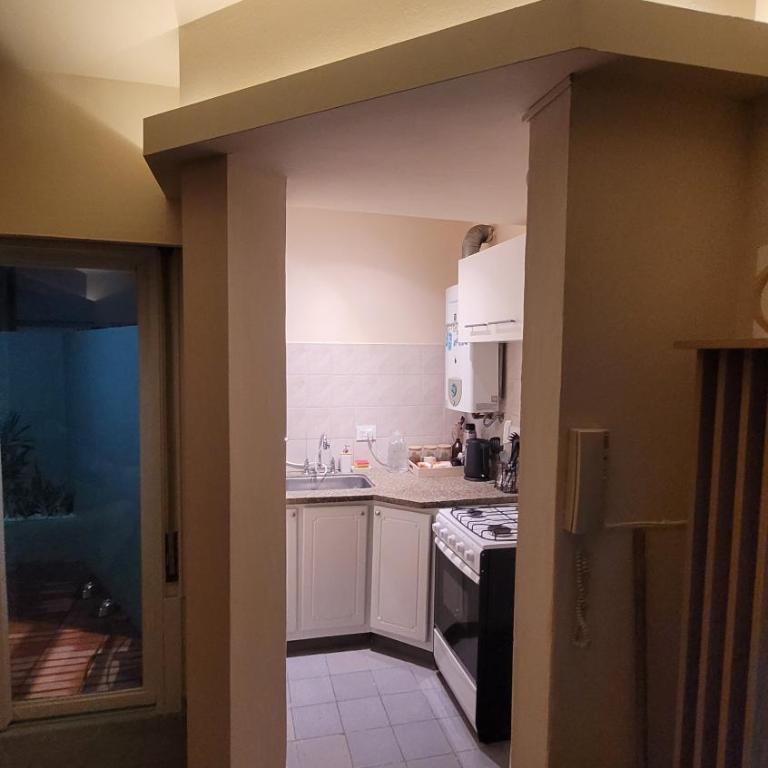 Depto Centro con Patio Pet Friendly La Cañada - Apartamento de 1 dormitorio con vistas al jardín - 14