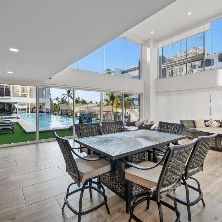 1BR • One block from the beach Pool and Jacuzzi - Deluxe Double Studio - 30