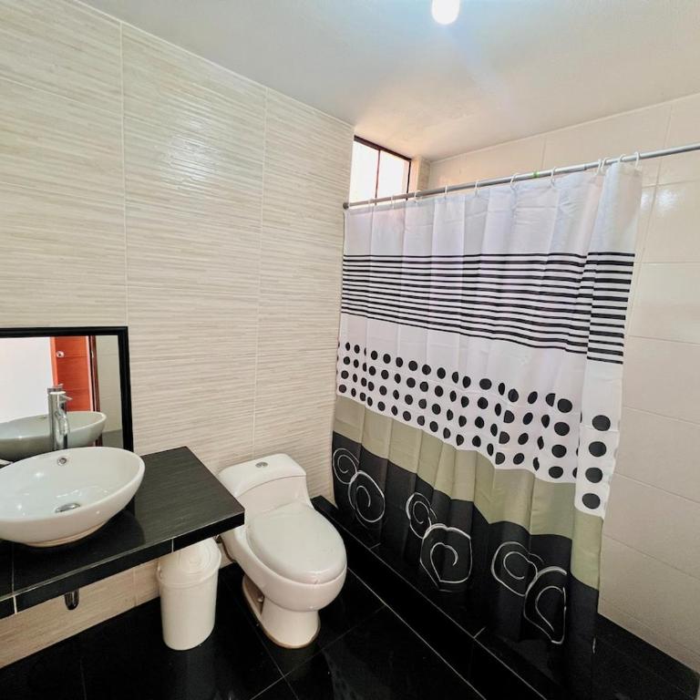 Casa Cubo Deluxe in La Molina - Three-Bedroom Apartment - 11