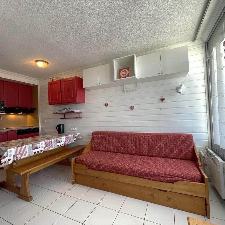 Studio classique 4 personnes, balcon, aux Menuires - FR-1-452-259 - Studio - 1