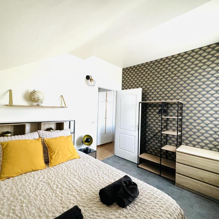 Le Tropical- Beau T2 à 5min du centre-ville - One-Bedroom Apartment - 17
