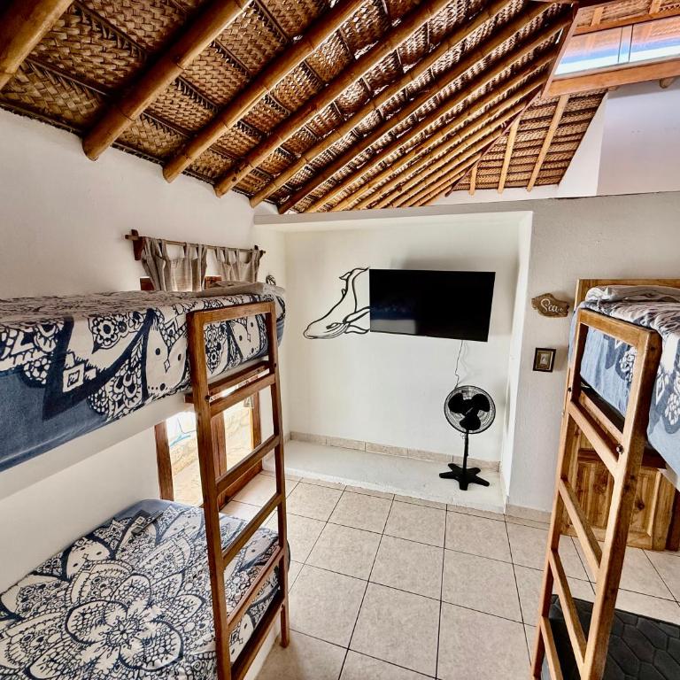 Casa Waltako - Three-Bedroom House - 17