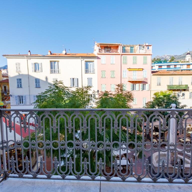 Somptueux Apt 137m2 Vue Mer Carré d'Or Menton - Three-Bedroom Apartment with Sea View - 8
