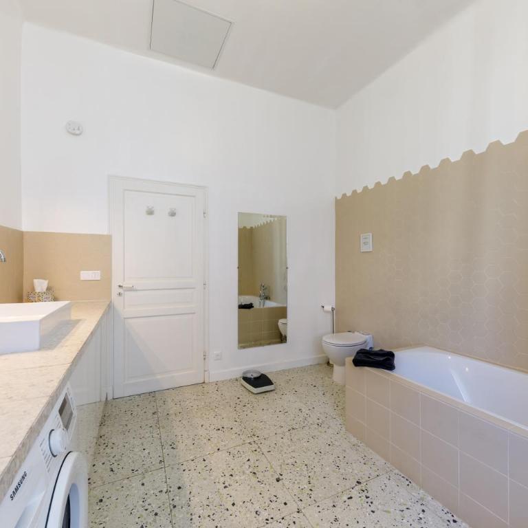 Somptueux Apt 137m2 Vue Mer Carré d'Or Menton - Three-Bedroom Apartment with Sea View - 15