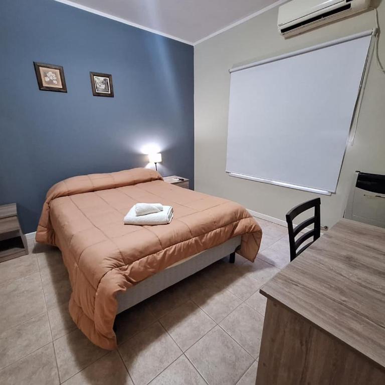 El Portal Hoteles y Aparts - Double Room with Private Bathroom - 4