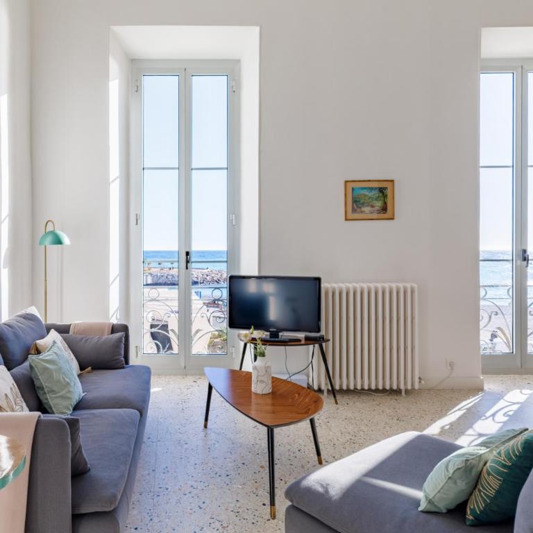 Somptueux Apt 137m2 Vue Mer Carré d'Or Menton - Three-Bedroom Apartment with Sea View - 28