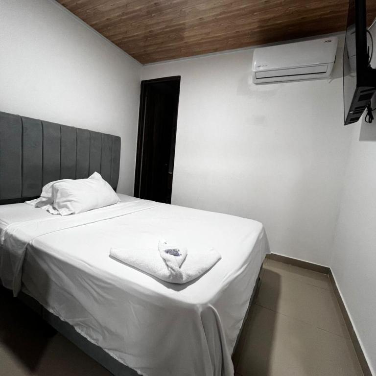 Aparta Hotel Los Agustinos - Habitación Doble - 1