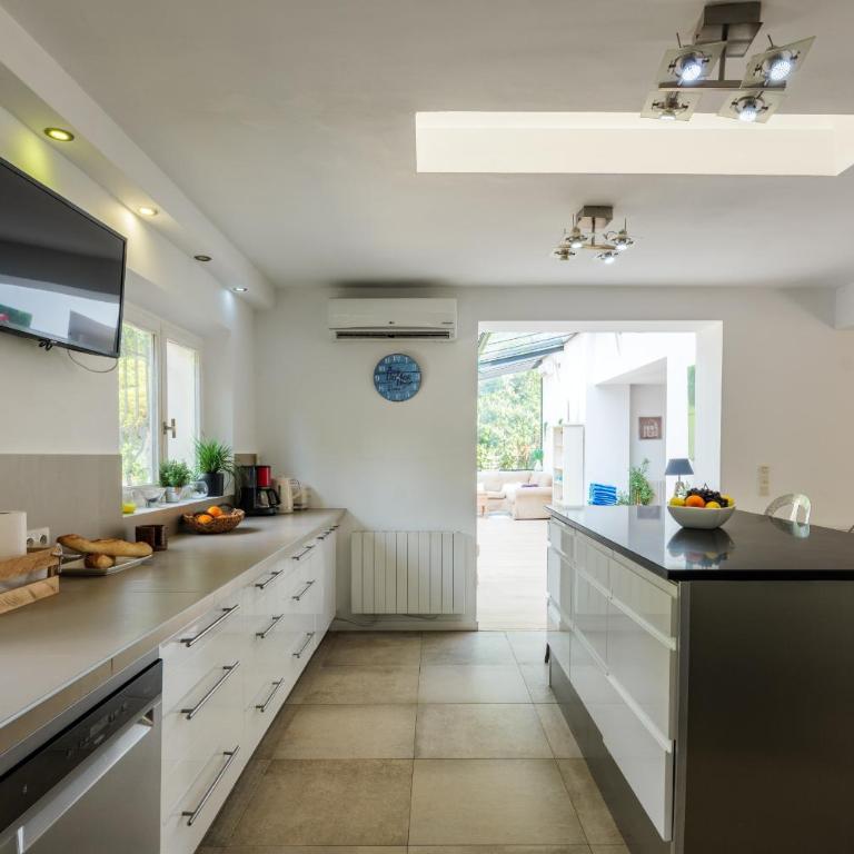 Villa Mazal - Casa Vacanze con 4 Camere da Letto - 9