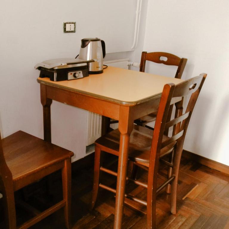 Minerva Rooms - Posto Letto in Dormitorio Misto con 4 Letti - 11