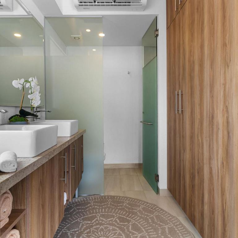Sol y playa, en la Zona Dorada - Apartamento con vistas al mar - 8