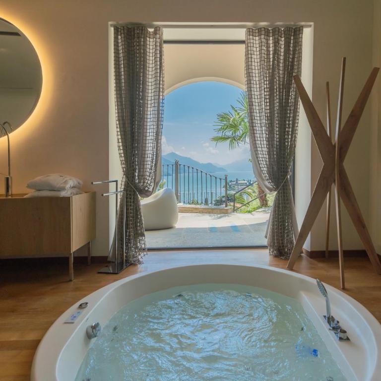 Villa Donatella - Lake Como Infinity Pool & Private Spa - Villa con 3 Camere da Letto - 4