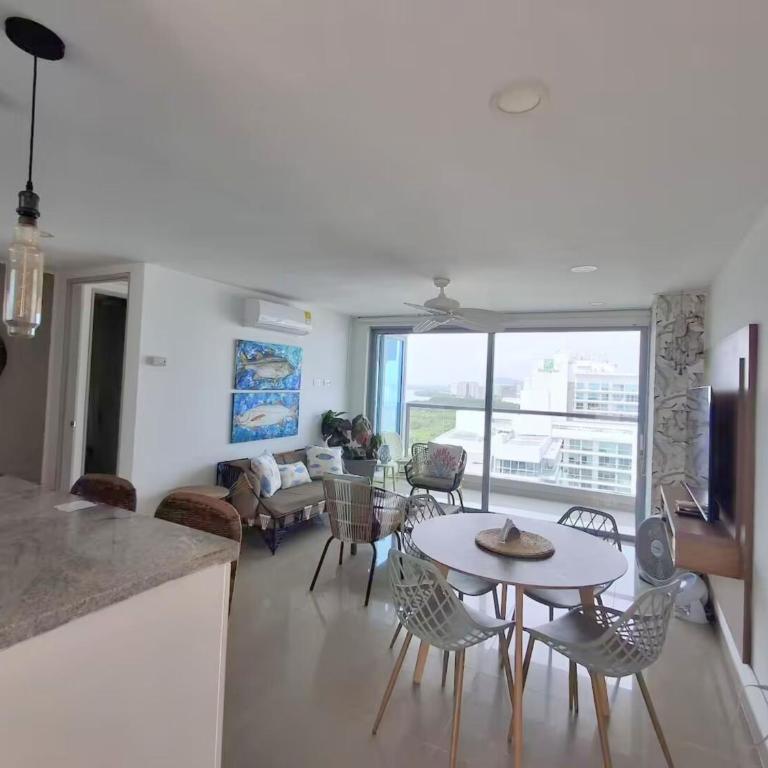 Sea way - Apartment with Balcony - 14