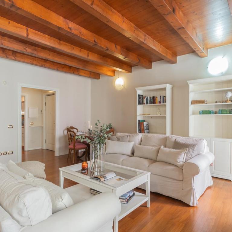 Residenza Dolce Lago by Rent All Como - Appartamento - 17