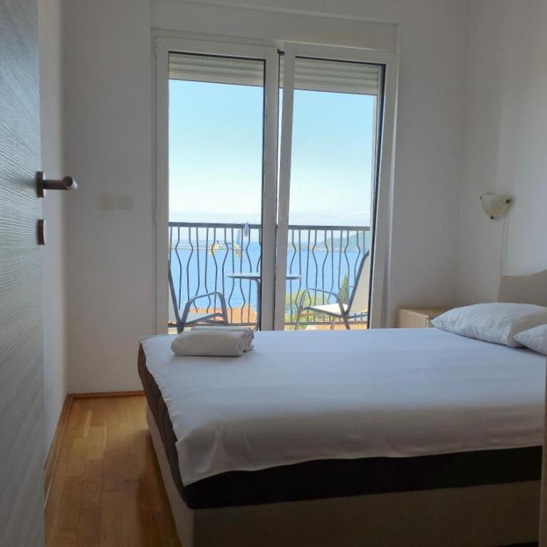 Azuro View Apartmani Pržno - One-Bedroom Apartment - 9