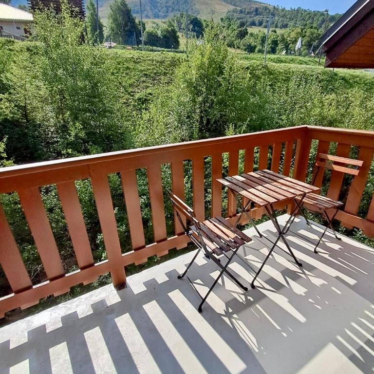 AU PIED DES PISTES 5 Personnes avec balcon - Appartement 1 Chambre - 9