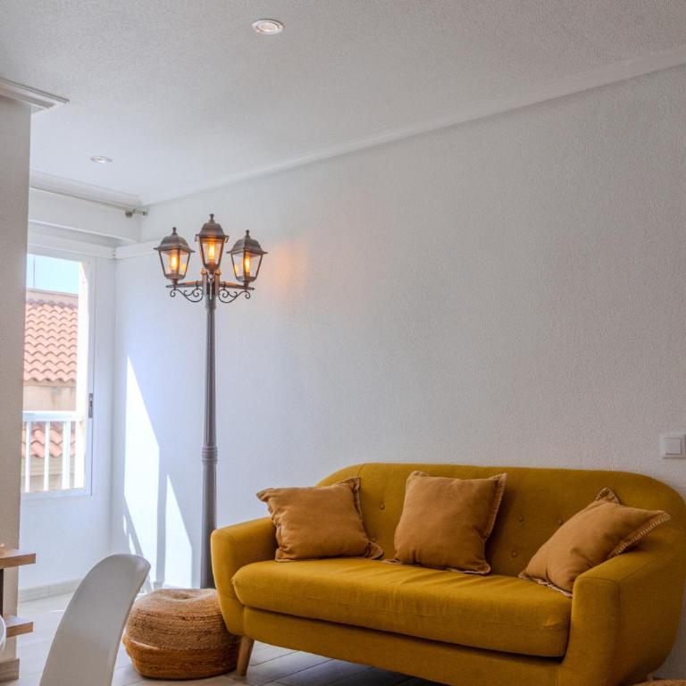 Downtown apartment near the beach and airport - Apartamento de 3 dormitorios - 34