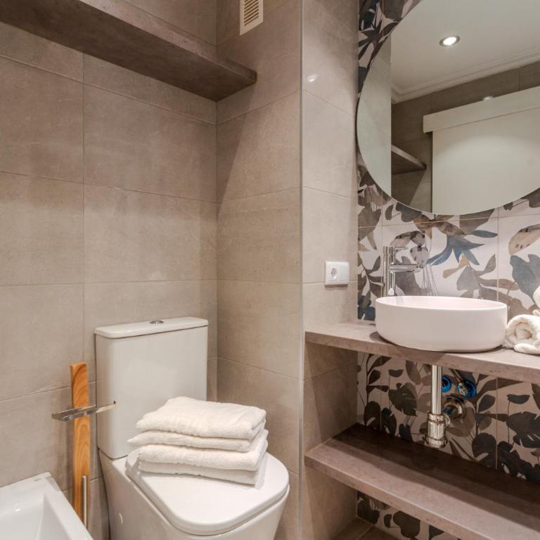 Downtown apartment near the beach and airport - Apartamento de 3 dormitorios - 38
