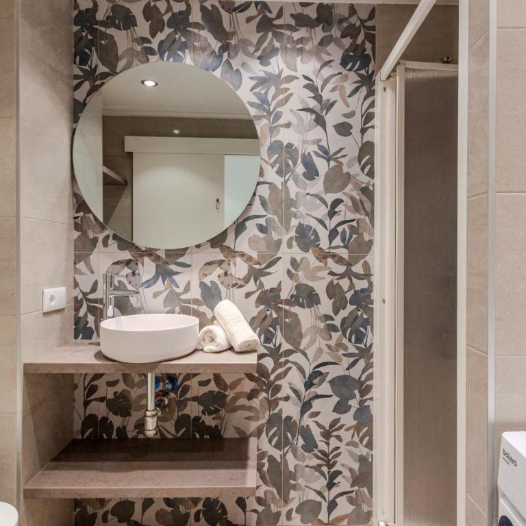 Downtown apartment near the beach and airport - Apartamento de 3 dormitorios - 41