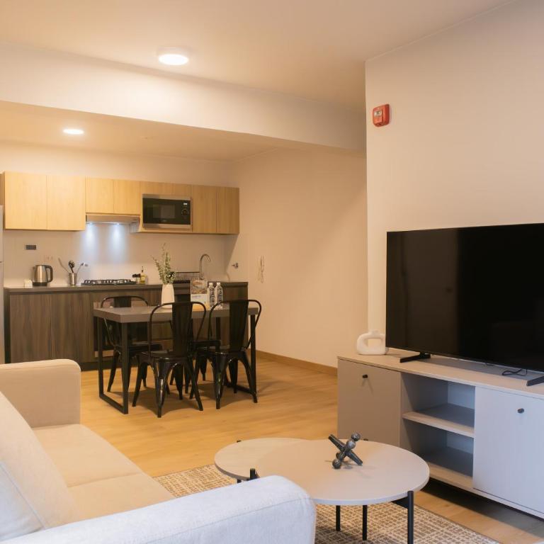 Palma Suites by Wynwood House - Two-Bedroom Apartment - 11
