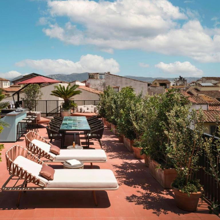 W Florence - Penthouse Signature King Suite with Duomo View and Terrace - 9